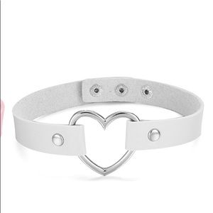 Heart choker
